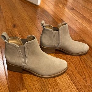 Lucky Brand Tan Booties/Ankle Boots